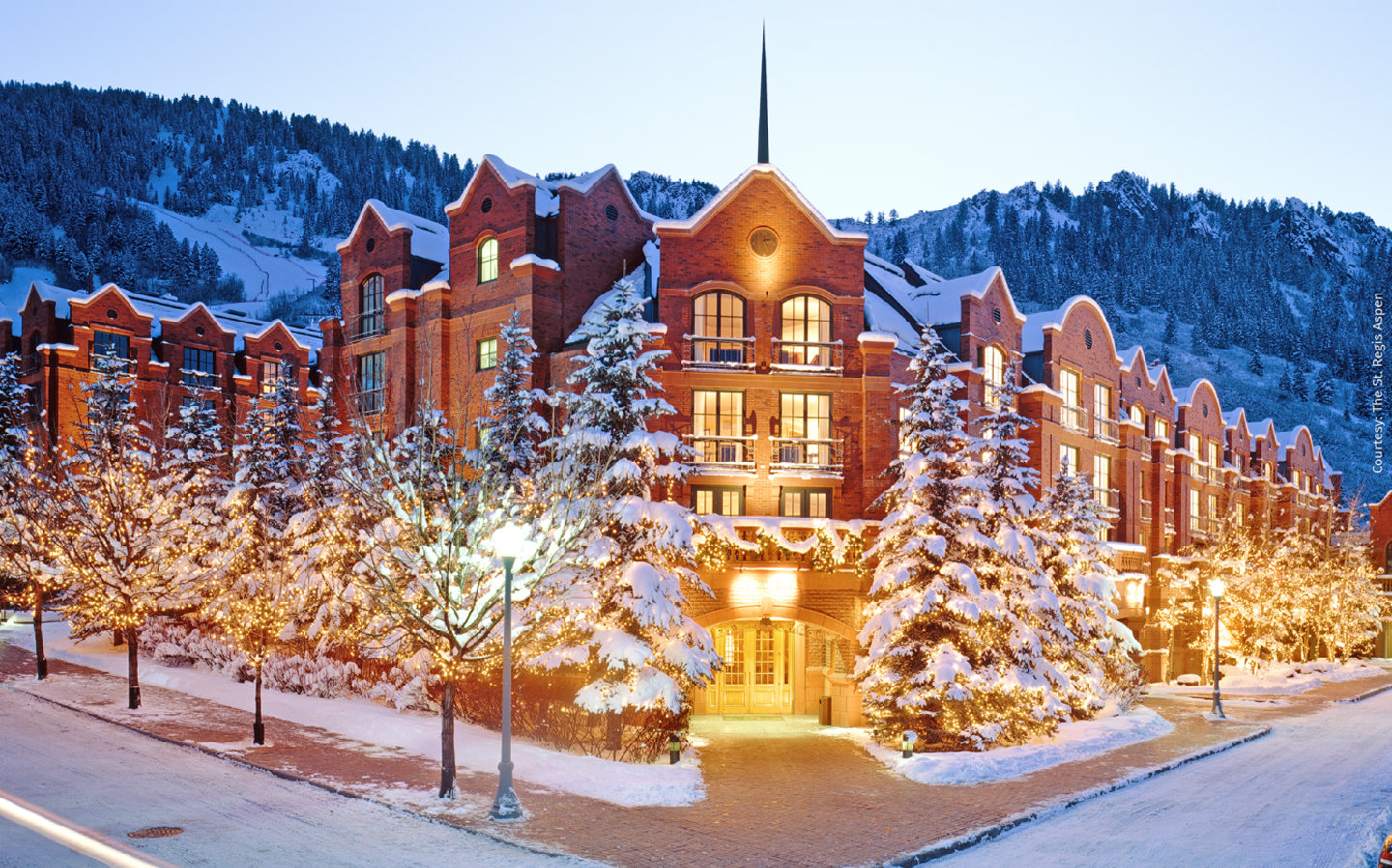 3 Best Luxury Hotels To Visit This Winter Luxury Winter Destinations Luxury Winter Getaways